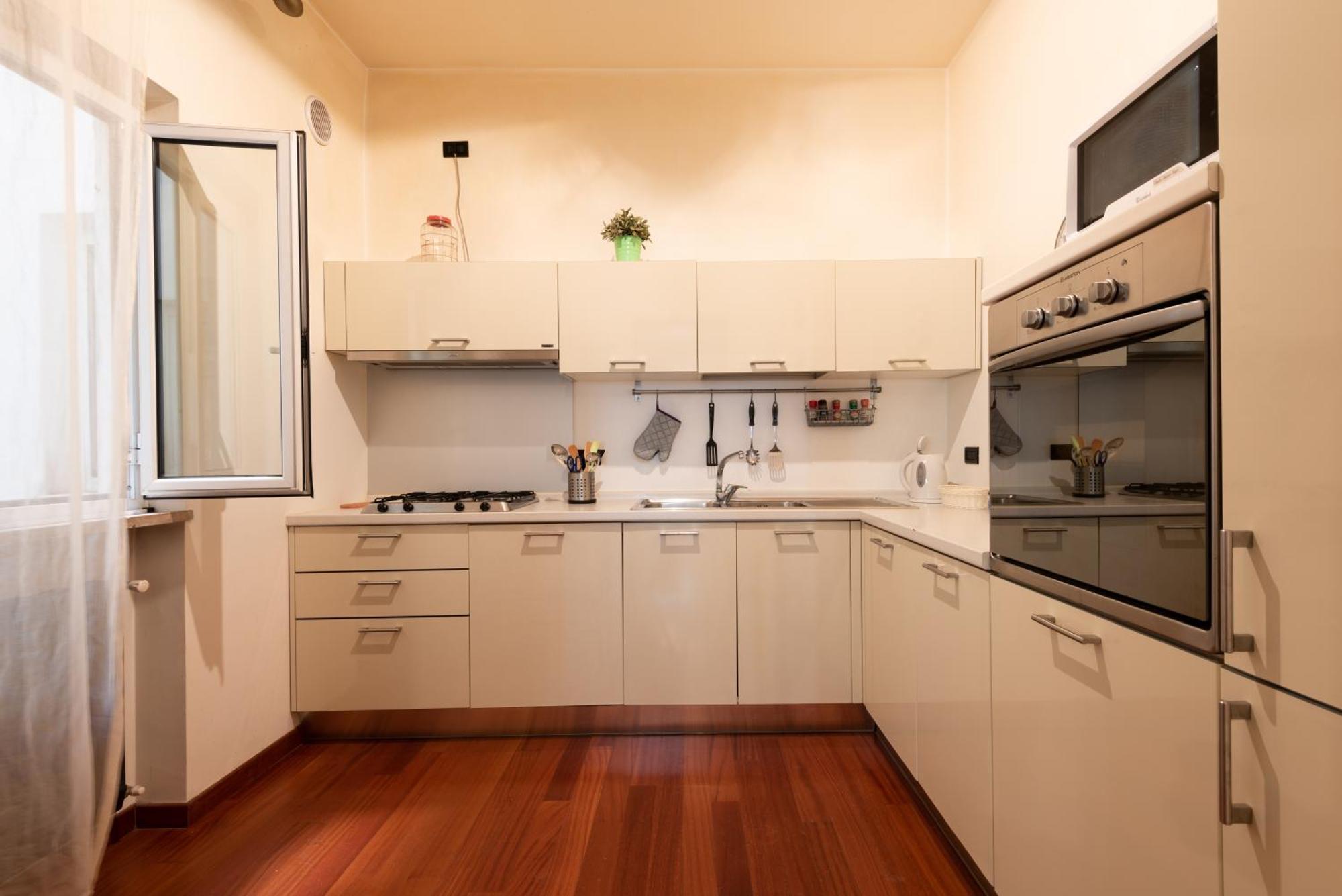 Suite Amendola-Luxury Apartment Bari Eksteriør billede